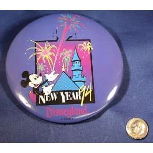  Disney Disneyland Vintage 1994 New Years Eve 3 Button 