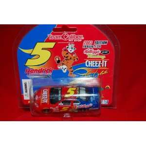   Cheez it 2003 Team Caliber Pit Stop Car 1/64 Scale: Toys & Games