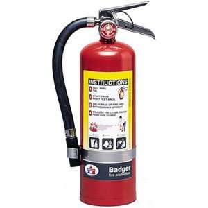  Fire Extinguisher w/ Wall Hook (5lb ABC) 23390B: Home 