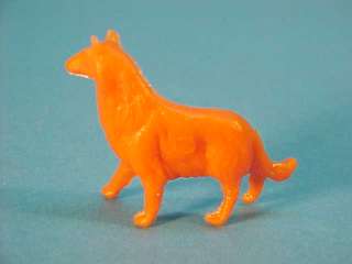 TINY ORANGE COLLIE DOG LASSIE PLASTIC FIGURE 1970s  