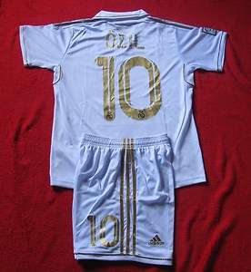 YOUTH KIT REAL MADRID 2012 HOME JERSEY & SHORTS OZIL # 10 L   XL NEW 