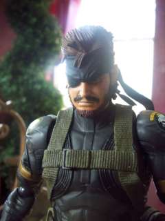 Metal Gear Solid Play Arts Kai Peace Walker Snake Sneaking Suit 