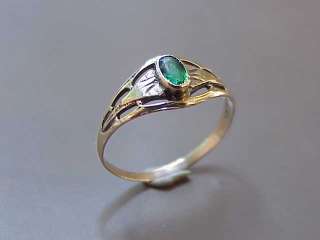 W6817  Vintage   10k Yellow Gold & Emerald Ring   1940s  