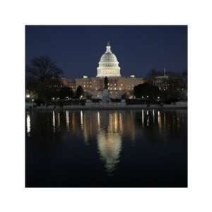 US Capitol Building Night Fridge Magnet 