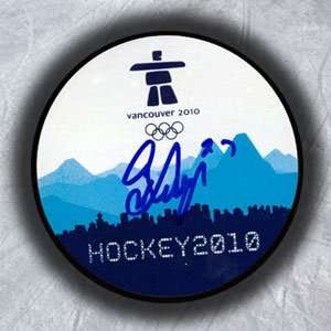  SCOTT NIEDERMAYER 2010 Olympic Games SIGNED Puck Canada 