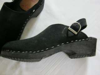 Hanna Andersson womens black suede Swedish clogs size 40 excellent 