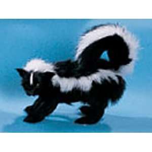 6.5 Standing Skunk Furry Animal Figurine: Toys & Games