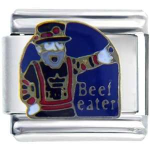  Beefeater London Guard Travel & Flags Italian Charm 