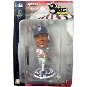  New York Yankees Derek Jeter 3.5 Mini Big Head Bobble 