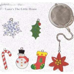  Tea Ball with Christmas Fob   Holly