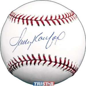Sandy Koufax Autographed Baseball:  Sports & Outdoors