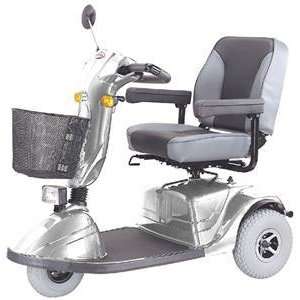  Road Class Three Wheel Scooter, Silver: Health & Personal 