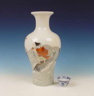 Amazing Chinese Porcelain Vase Figures Republic Ca. 1920  