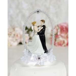   With Pearl Elegance Arch Cake Topper:  Kitchen & Dining