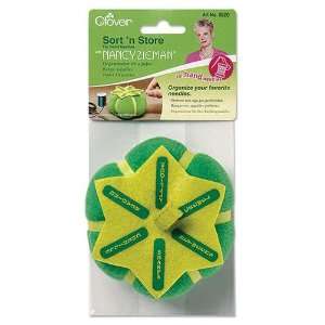   : Clover Sort n Store for Hand Sewing Needles: Arts, Crafts & Sewing