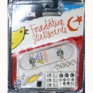  Tech Deck Fingerboard Foundation Bird: Toys & Games