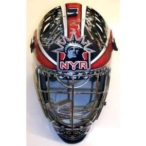  2011 New York Rangers Team Signed Mask Lundqvist: Sports 