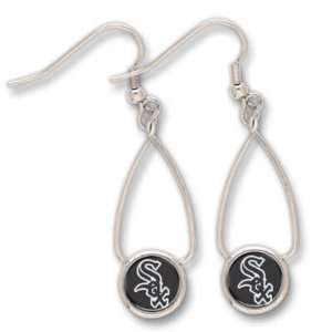 CHICAGO WHITE SOX OFFICIAL LOGO EARRINGS Sports 