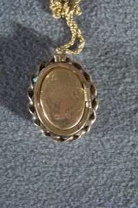 ANTIQUE GOLD FILL LARGE CAMEO PENDANT LOCKET NECKLACE  