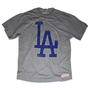   Dodgers Distressed Logo Tailored T Shirt (Grey)