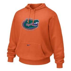   Nike Classic Logo Tackle Twill Hooded Sweatshirt: Sports & Outdoors