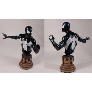    Spiderman Black Symbiot Mini Bust Bowen Designs: Toys & Games