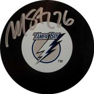   St. Louis Autographed Hockey Puck   Autographed NHL Pucks Sports