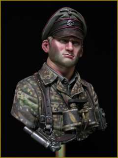   original YOUNG MINIATURE 1/10 bust German Waffen SS Officer 1944
