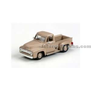   HO Scale Ready to Roll 1955 Ford F 100 Pickup   Tan Toys & Games