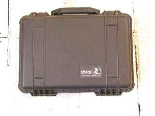 Rugged Pelican 1500 watertight case with handle + foam inserts