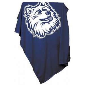 Connecticut Huskies Sweatshirt Blanket:  Sports & Outdoors
