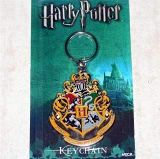 HARRY POTTER Hogwarts Crest Key Ring NEW  