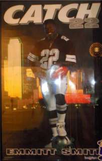 Mint Condition Dallas Cowboys 1996 Emmitt Smith Catch 22 NFL Wall 