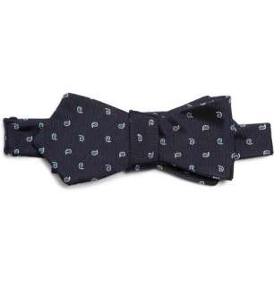   Accessories > Ties > Bow ties > Paisley Patterned Silk Bow Tie