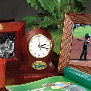  Memory Company North Dakota Sioux Desk Clock: Sports 