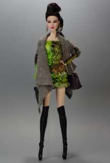 This outfit will be fit for Fashion Royalty dolls, and all dolls with 