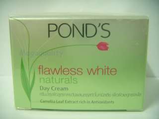 POND’S FLAWLESS WHITE NATURALS DAY CREAM 25 g.  