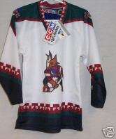 Phoenix Coyotes White CCM Toddlers Jersey, Small, NWT  