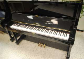 Yamaha U1 Upright Piano Black Polish 48  