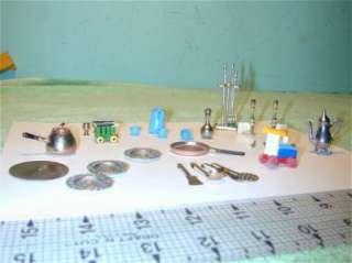 Dollhouse Kitchen & Dining Room Accessories  