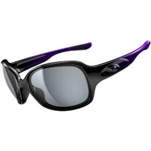  Oakley Drizzle Womens Active Lifestyle Sunglasses w/ Free 