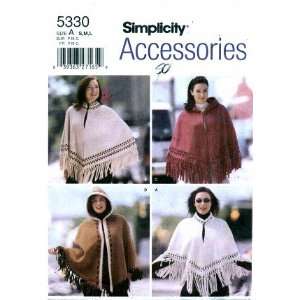    Simplicity Misses Capes and Ponchos Arts, Crafts & Sewing